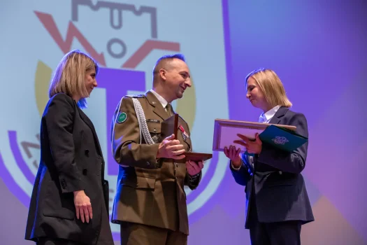 Jubileusz 80-lecia Zespołu Szkół w Toruniu z udziałem delegacji WEL