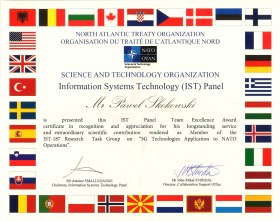 Naukowcy Wydziału Elektroniki WAT wyróżnieni nagrodą NATO STO IST Panel Team Excellence Award